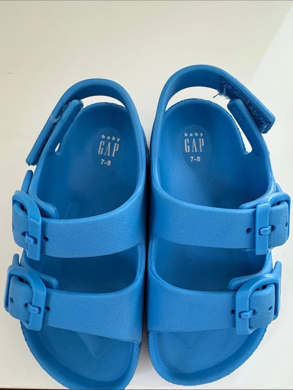 GAP Bright Blue Kids Double-Buckle Sandals Size 7/8